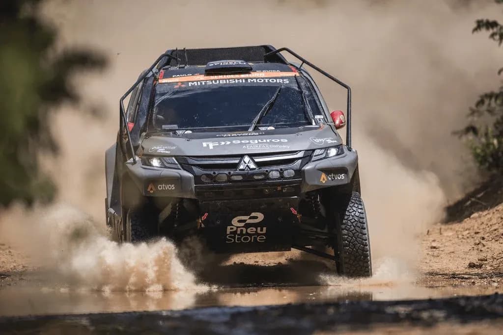Carro Mitsubishi no Rally