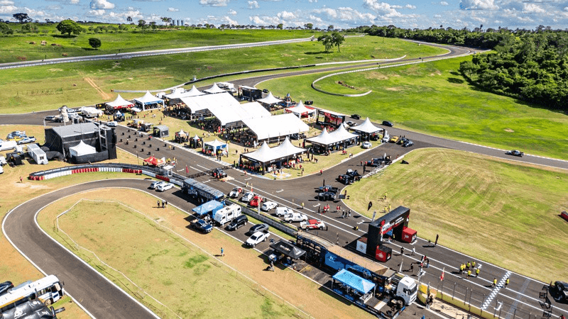 Mitsubishi Motors confirma presença no Salão do Automóvel com estande 4x4