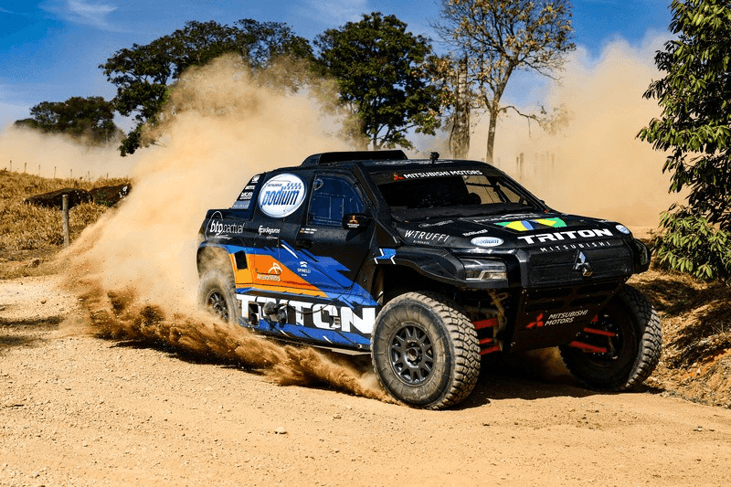 Adrenalina pura: A trajetória da Triton Ultimate Racing na temporada 2025